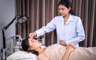 reunite rx Mixing Western Therapy With Eastern Medicine Should You Have Acupuncture During IVF.jpg